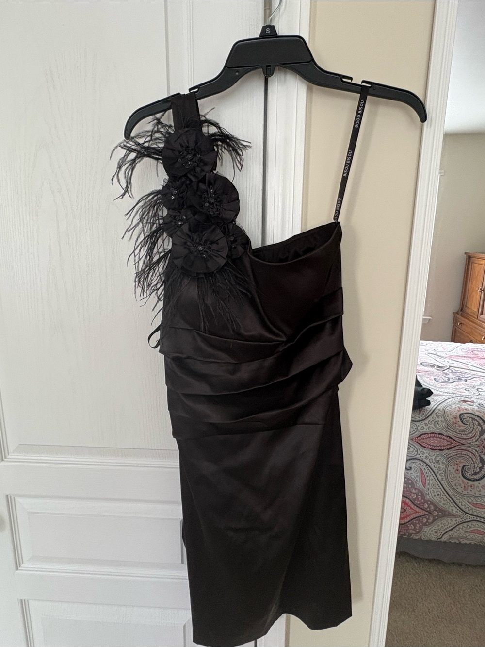 Bisou Bisou Black One-Shoulder Feather Floral Cocktail Dress